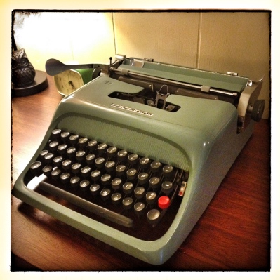 Olivetti Underwood Studio 44 (1965)